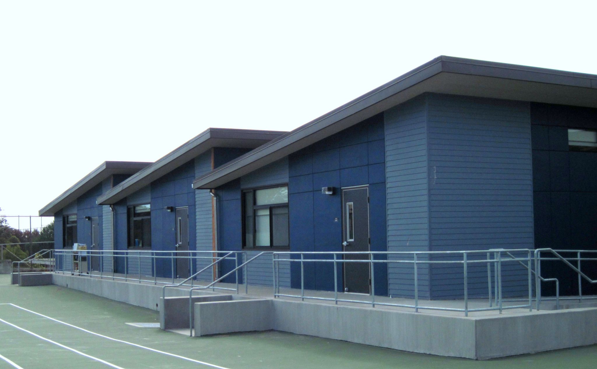 Exterior of Sunset Elementary School New Modular Classrooms