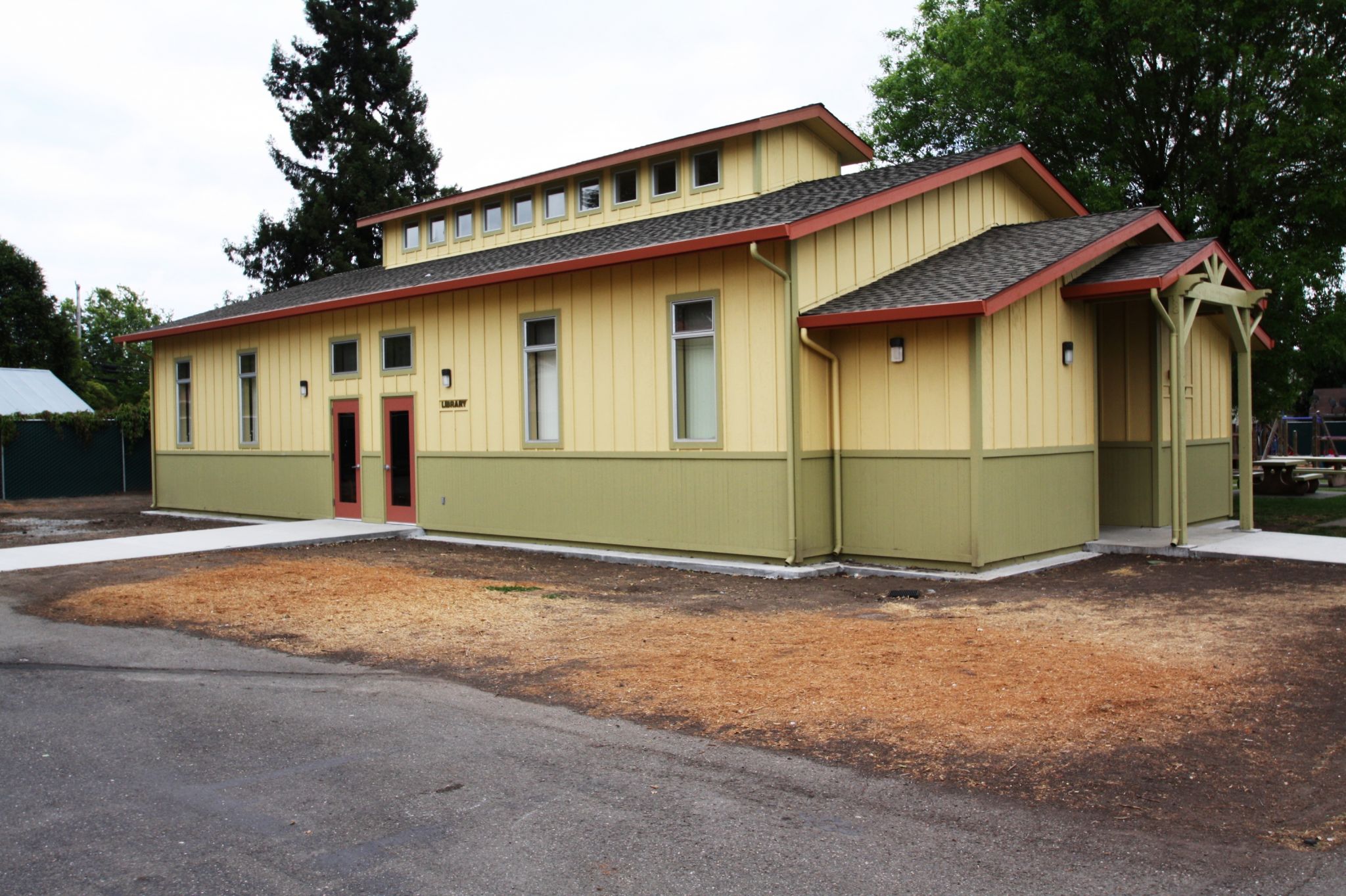 Exterior of Modular Library Building at Roseland Elementary School