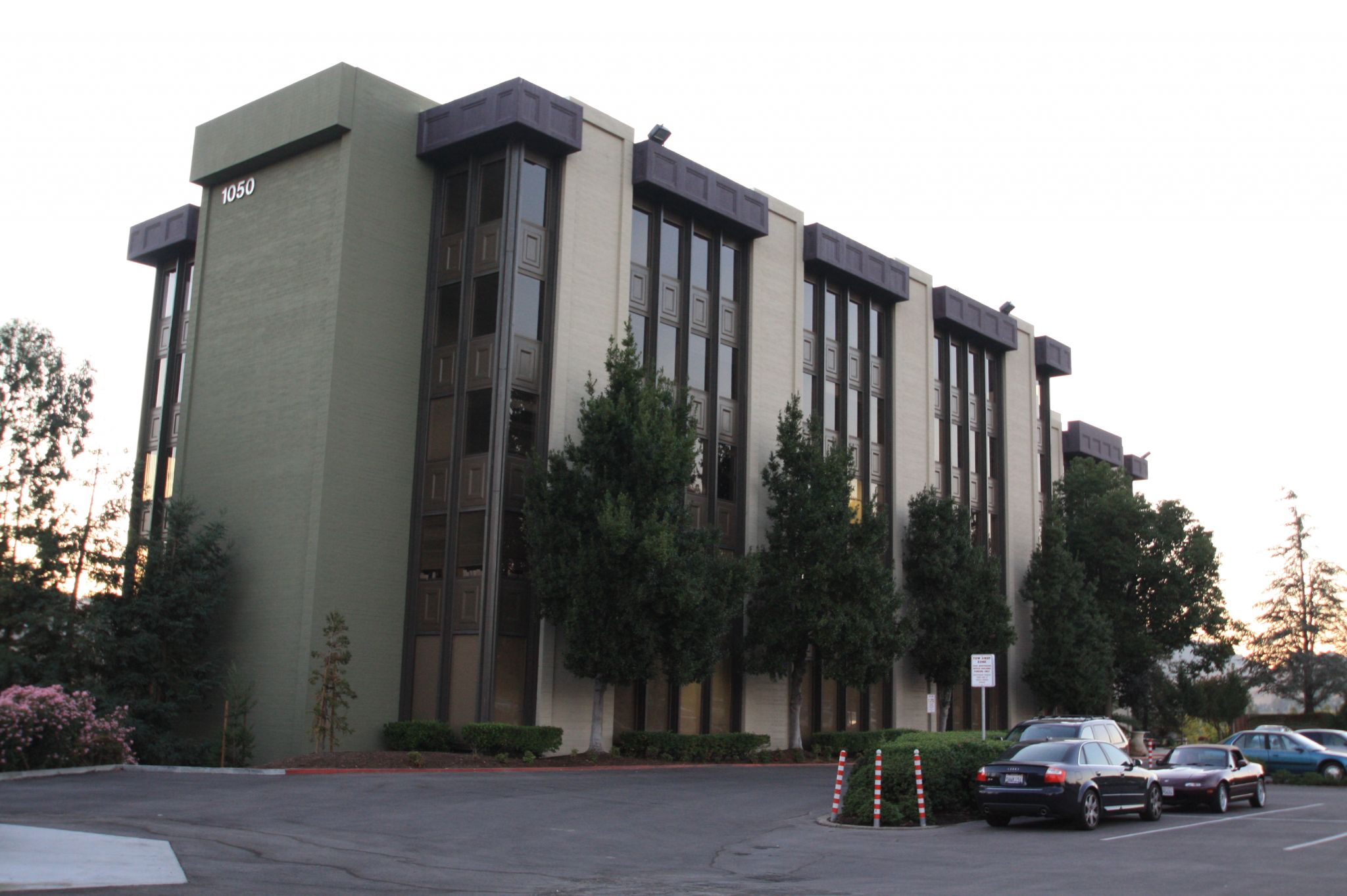 Exterior of Office Building at 1050 Northgate Drive, San Rafael, CA