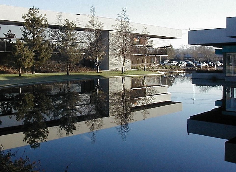 Exterior of Office Building and Pond at 110 & 120 Stony Point Road, Santa Rosa, CA