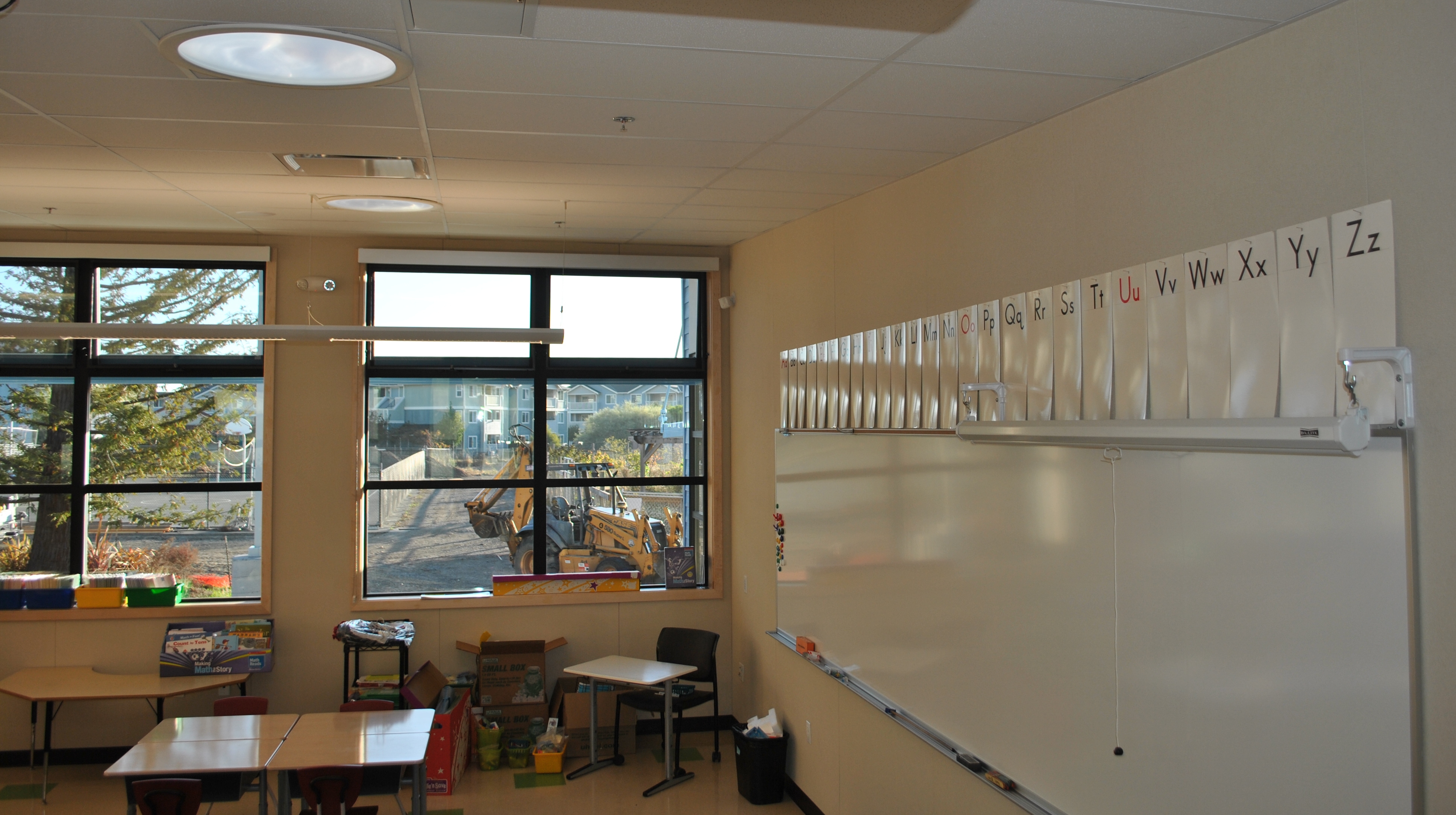 MLK Academy Modular Classrooms 019