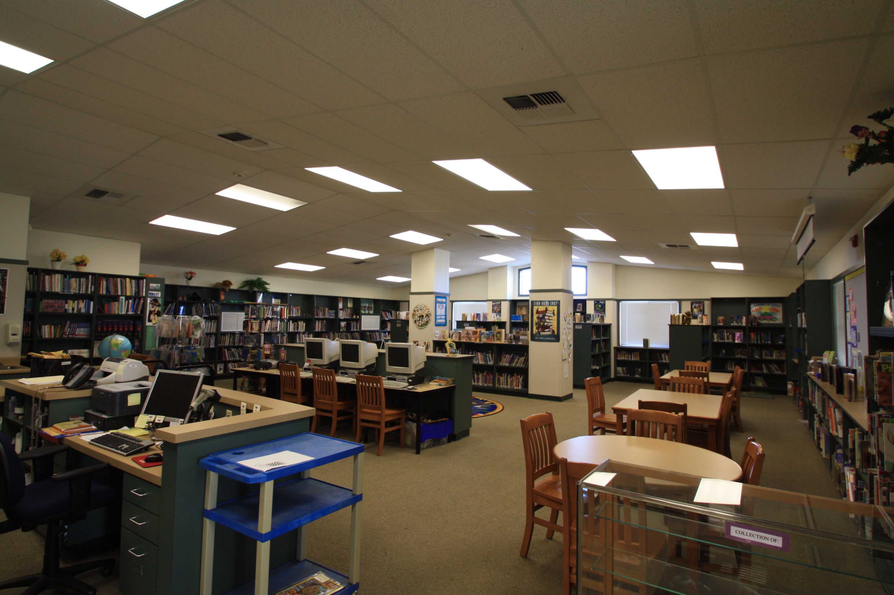 Rincon Valley School Library & Computer Lab Interior
