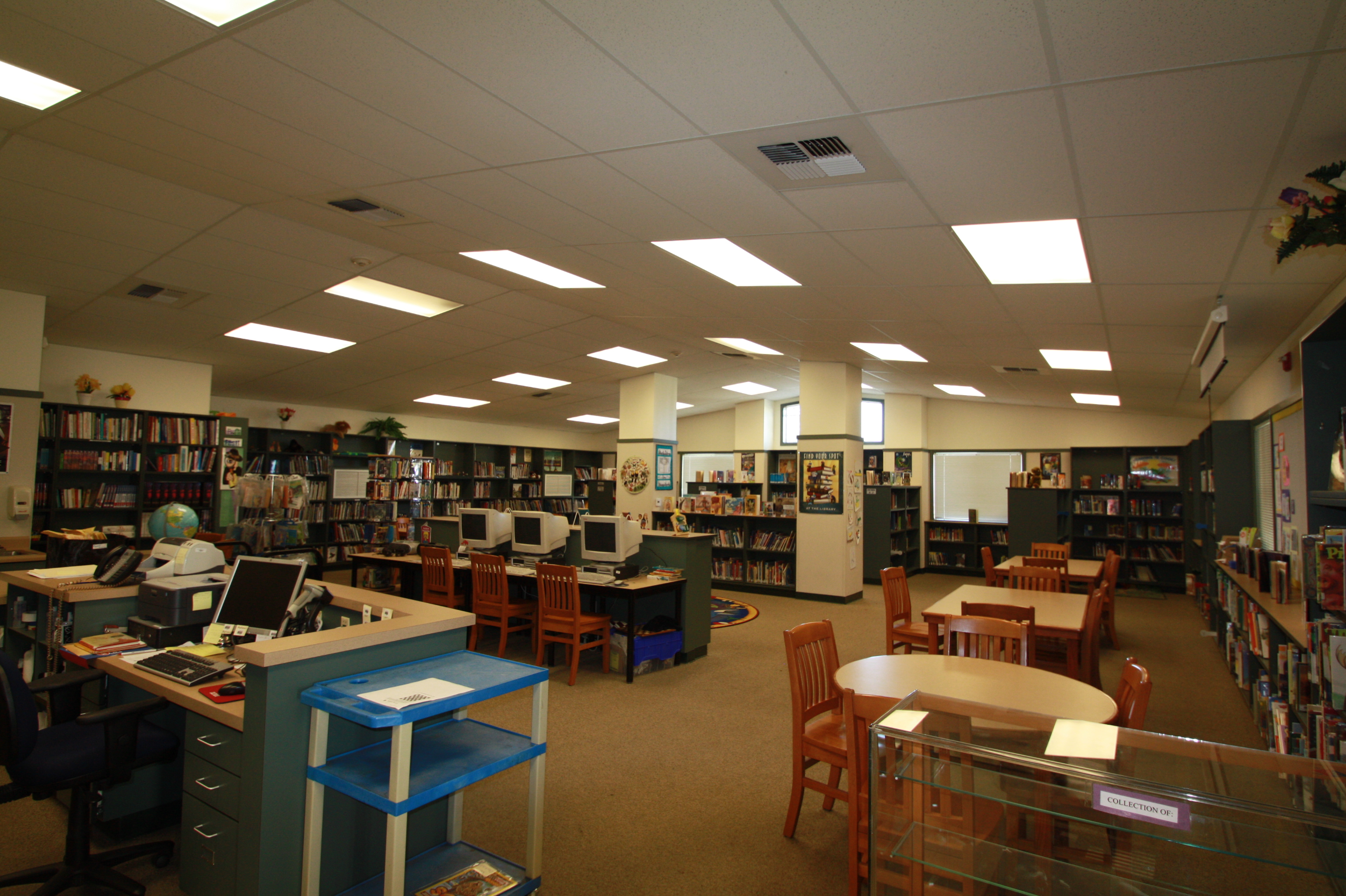 Rincon Valley School Library & Computer Lab Inerior