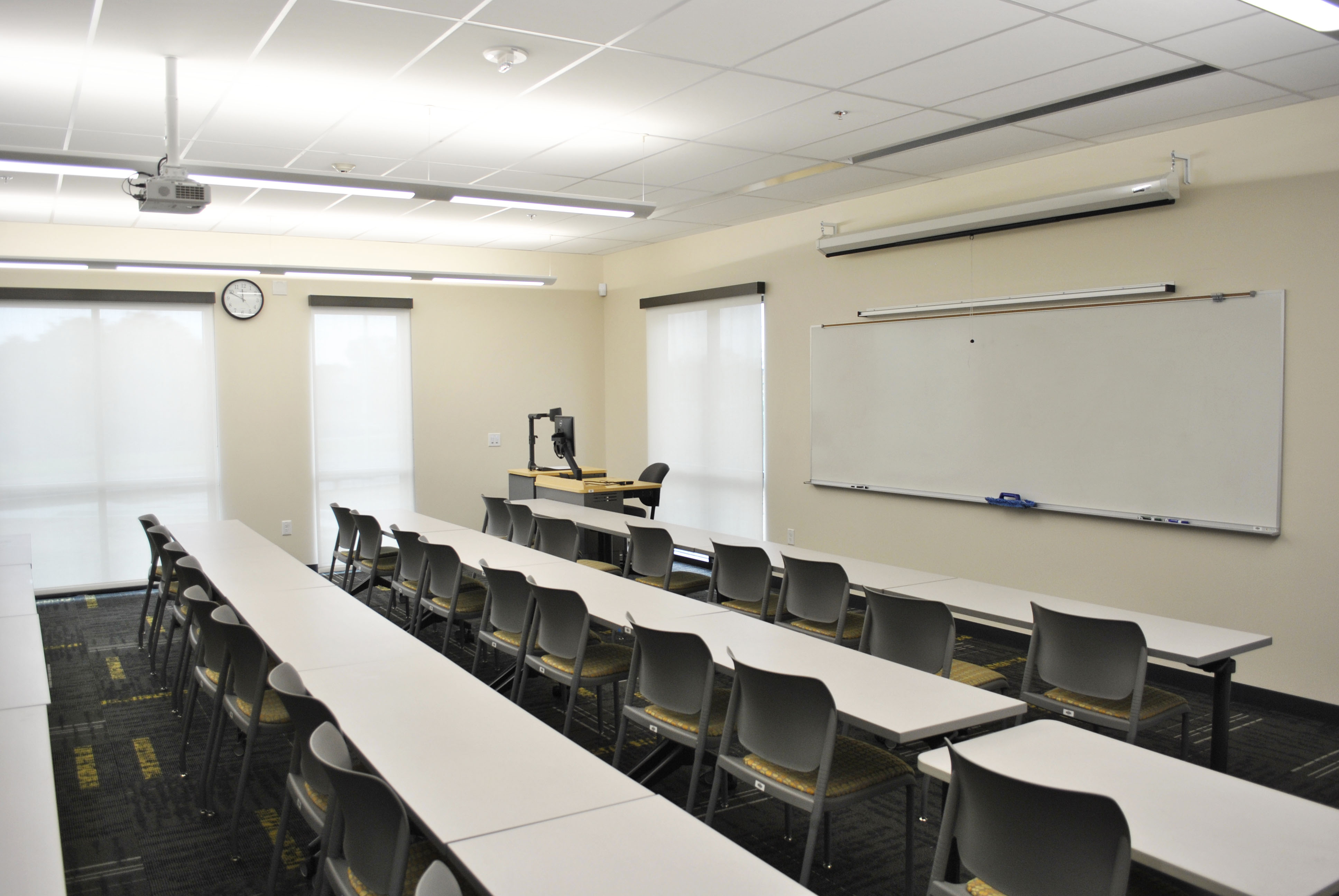 Evergreen Community College District Milpitas Campus - Joint Use Building Classroom Interior
