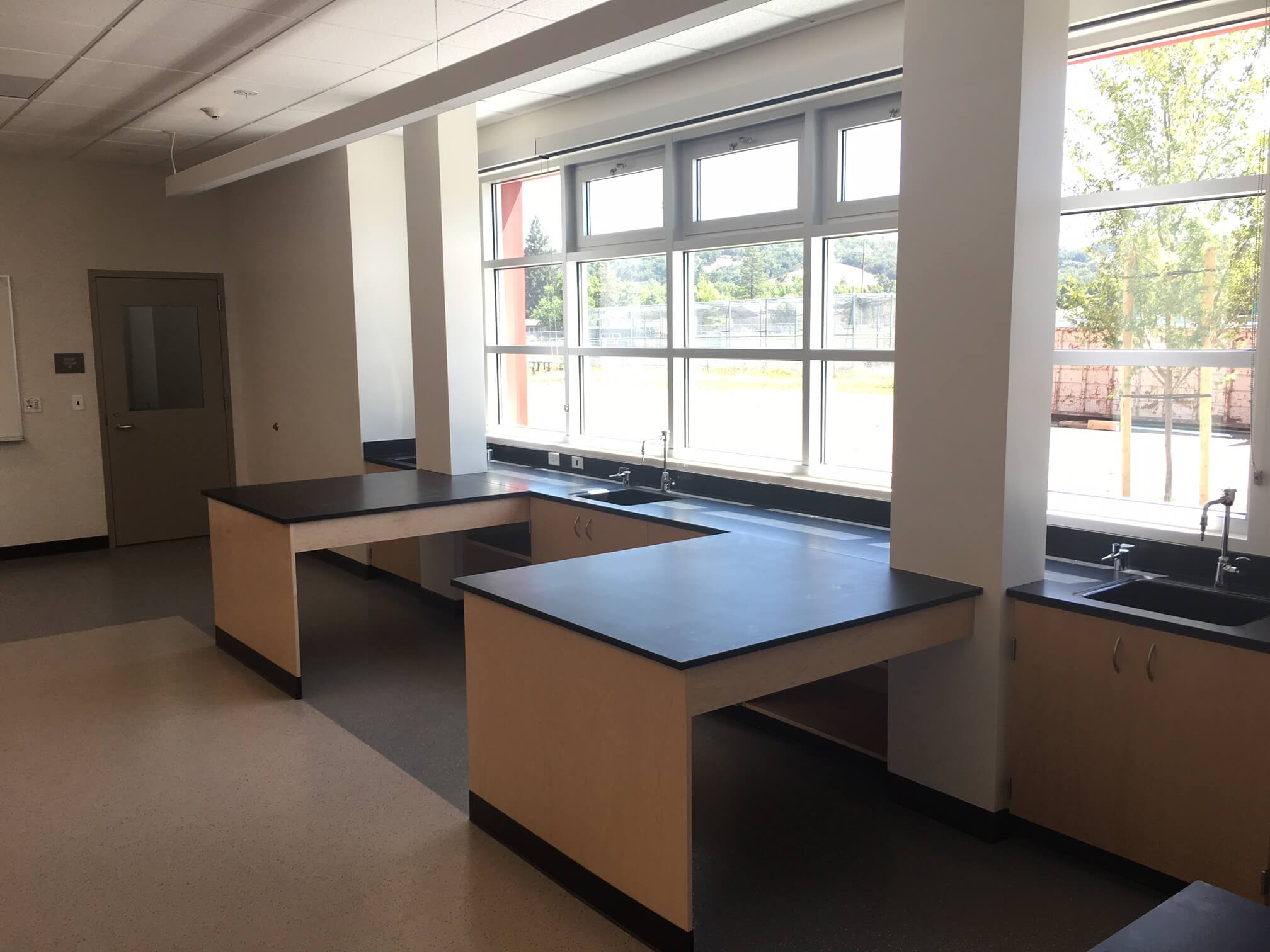 Healdsburg High School Modular Classroom Interior