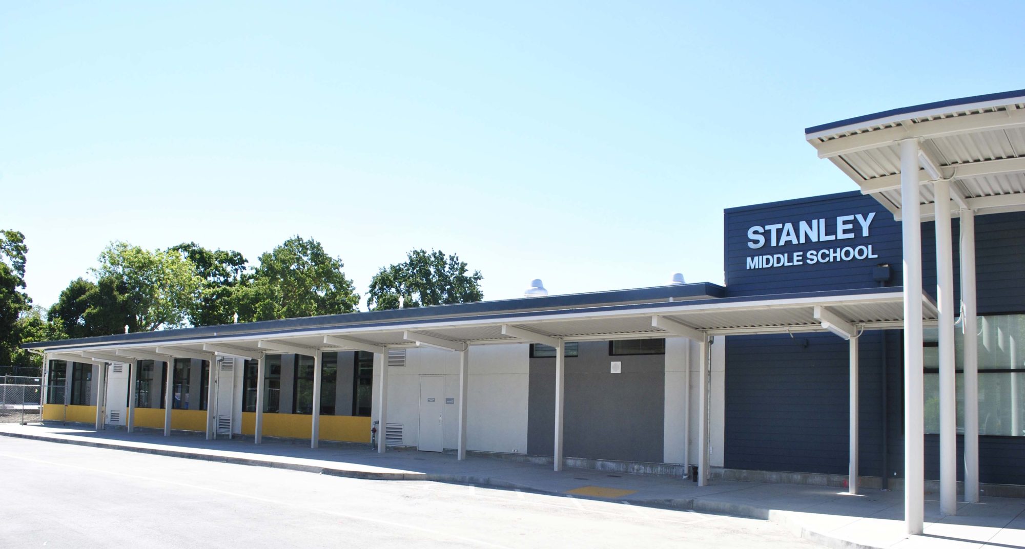 Stanley Middle School Exterior