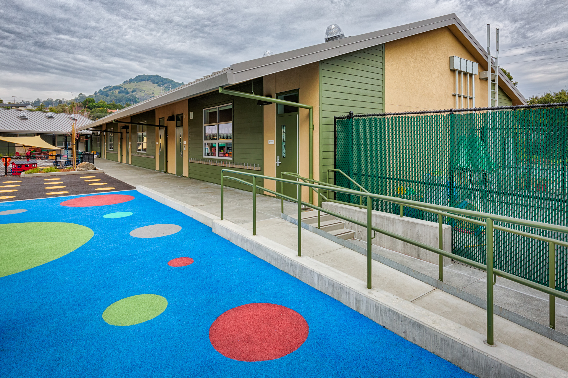 Cumming - San Pedro Elementary School Playground