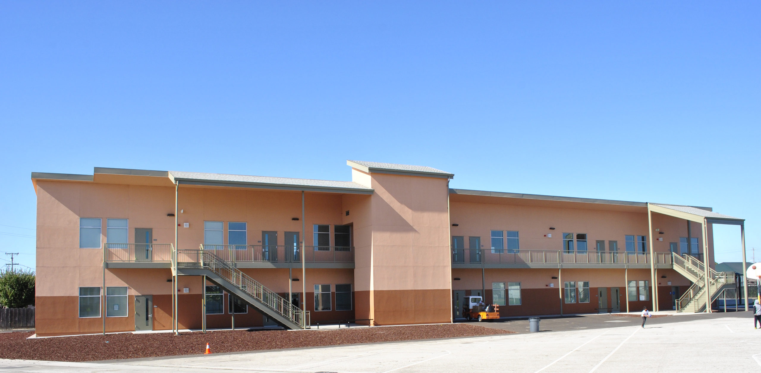 Fremont Elementary School 2-Story Modular Classroom Building Exterior