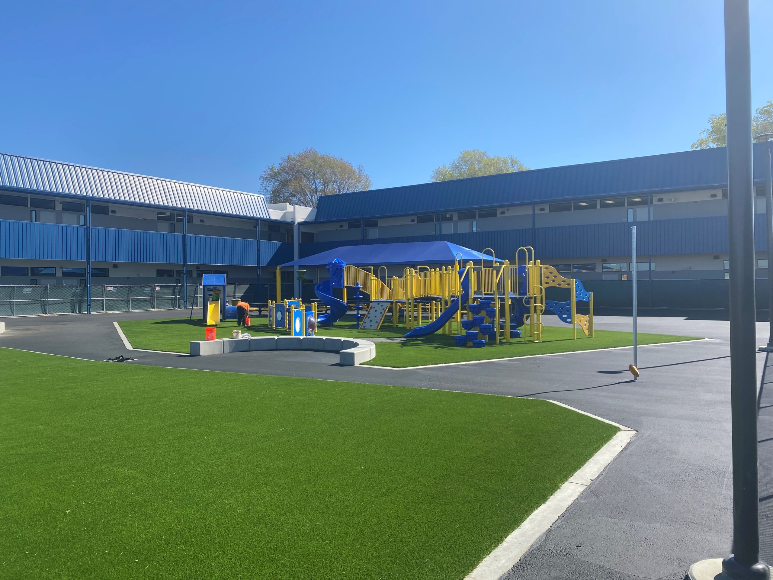 Los Medanos Elementary School Classroom Building JL Construction